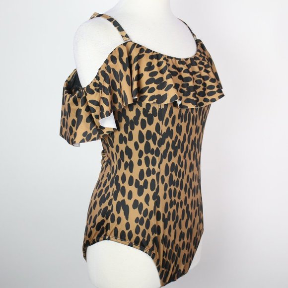 EVRI Womens 0X Tummy Slimming Off Shoulder Ruffle One-Piece Swimsuit - Picture 2 of 5